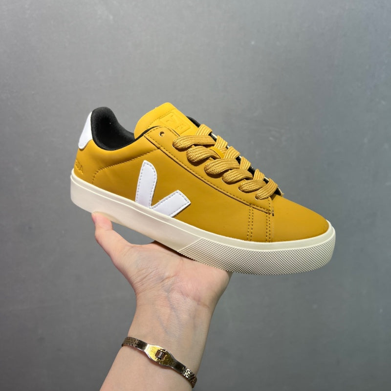 VEJA Esplar Sneakers