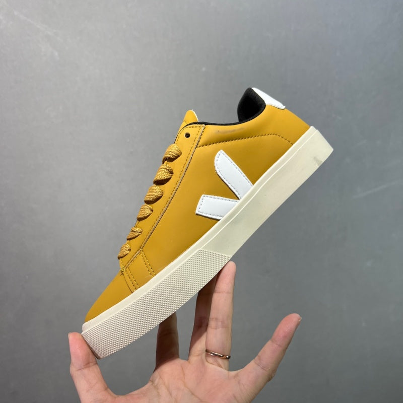 VEJA Esplar Sneakers