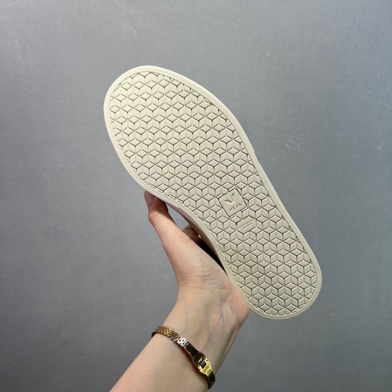 VEJA Esplar Sneakers