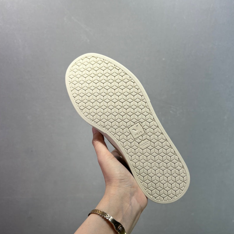 VEJA Esplar Sneakers