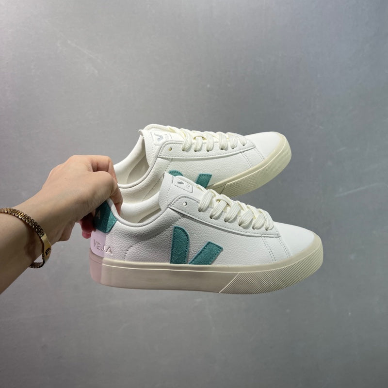 VEJA Esplar Sneakers