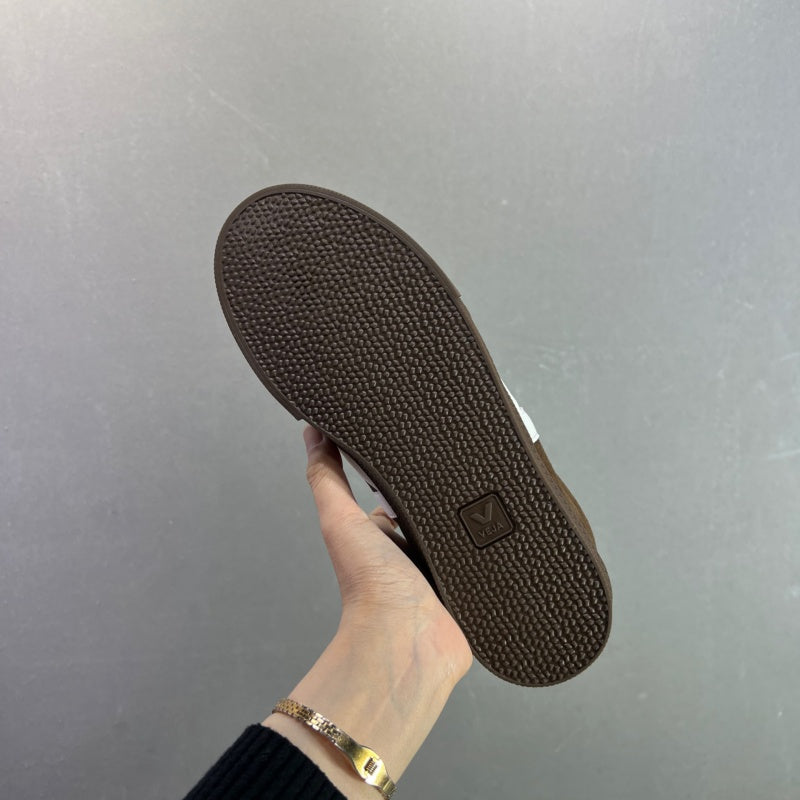 VEJA Leather Extra Sneakers