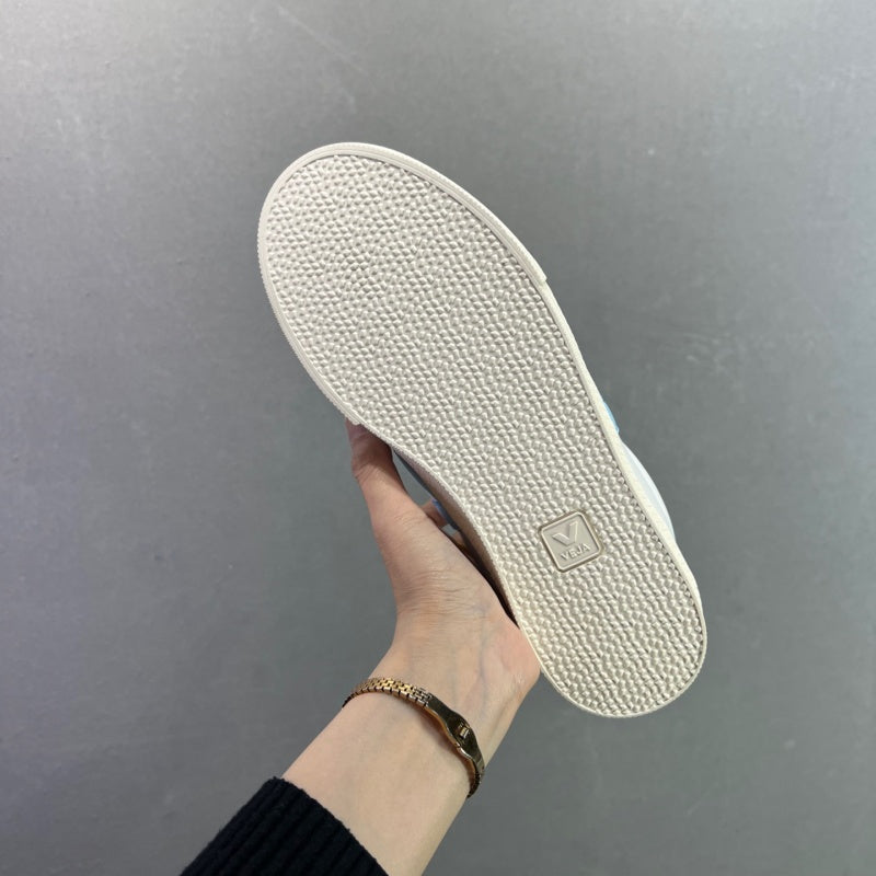 VEJA Leather Extra Sneakers