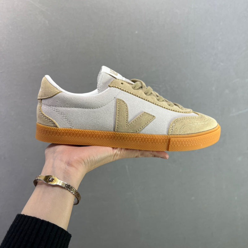 VEJA Leather Extra Sneakers