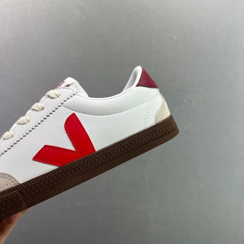 VEJA Leather Extra Sneakers