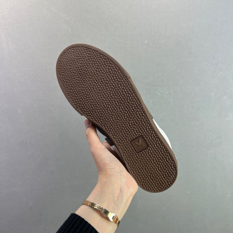 VEJA Leather Extra Sneakers