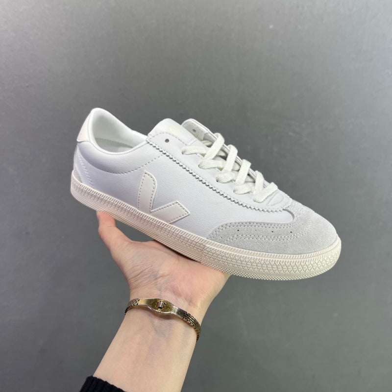 VEJA Leather Extra Sneakers