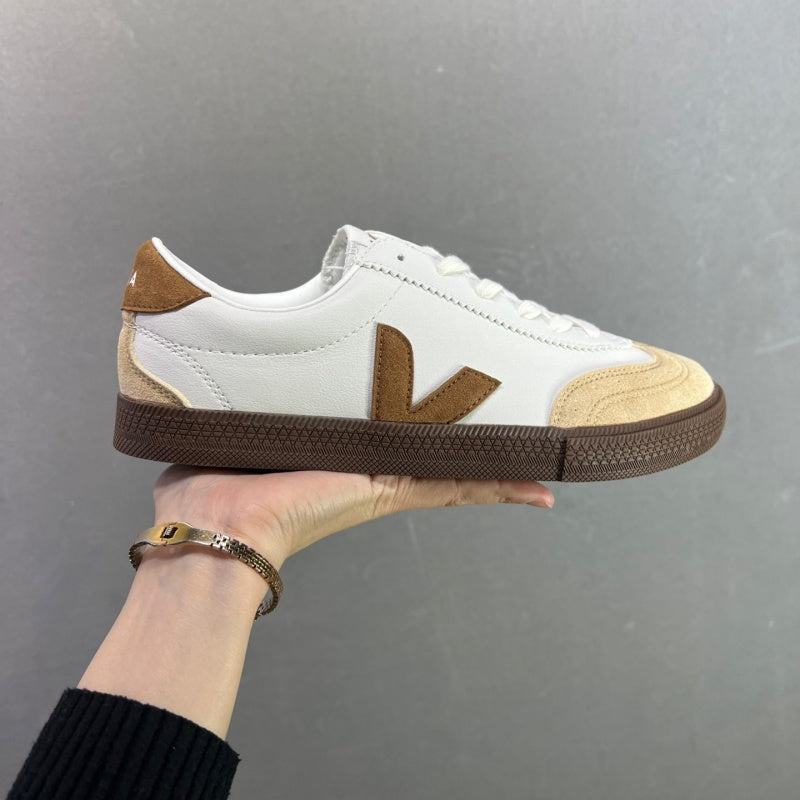 VEJA Leather Extra Sneakers