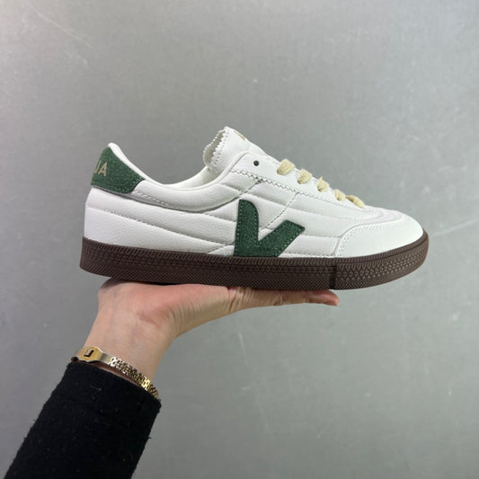 VEJA Leather Extra Sneakers