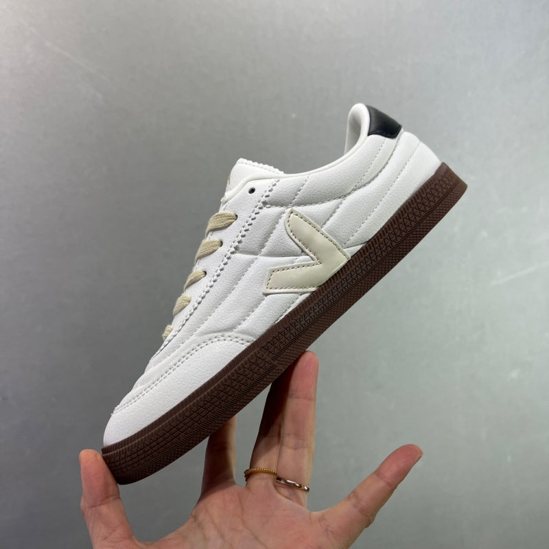 VEJA Leather Extra Sneakers