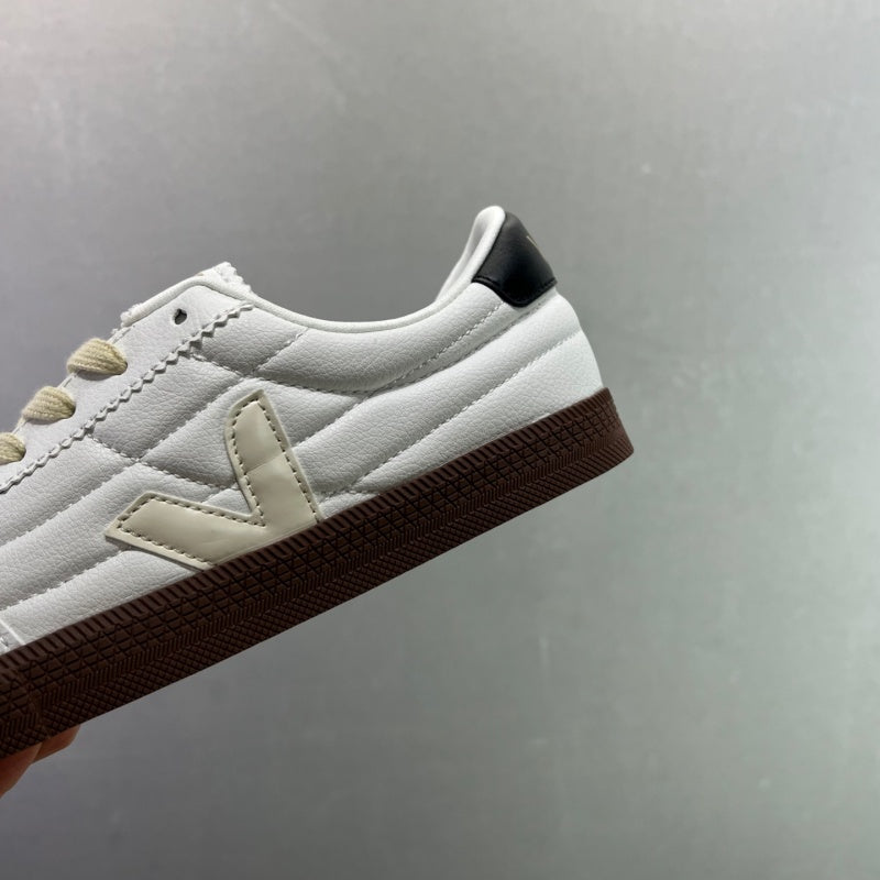 VEJA Leather Extra Sneakers