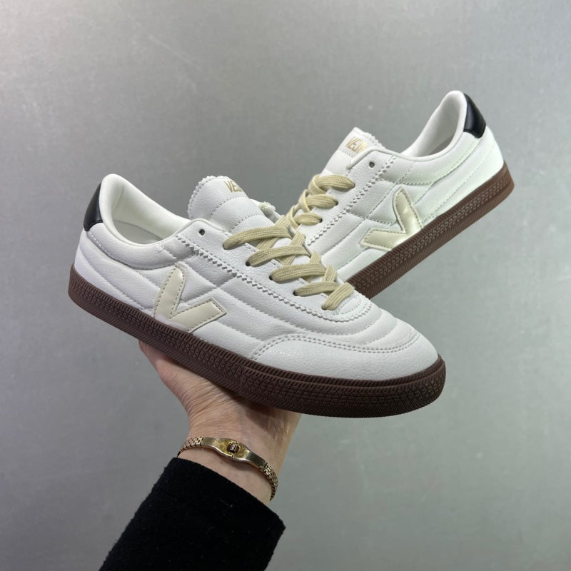 VEJA Leather Extra Sneakers